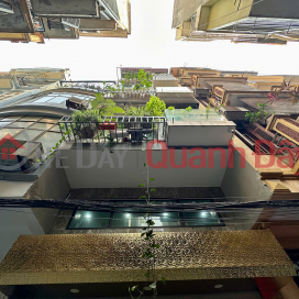(100% real news) House for sale 40m2 x 6 floors at Nguyen Chi Thanh - Car-avoiding lot - House for living and business _0