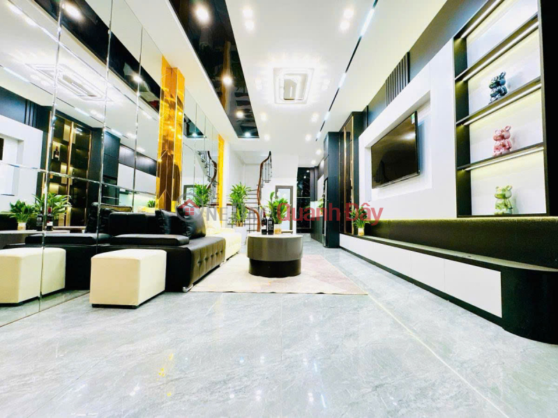 Khuong Trung needs to sell a 35m2 house with 3 bedrooms, full furniture included, 2 open spaces, 5m from cars, Vietnam | Sales, đ 7.98 Billion