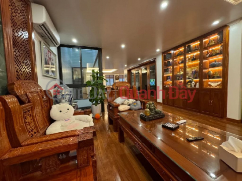 VỠ TRẬN BÁN GẤP NHÀ MẶT PHỐ YÊN XÁ TÂN TRIỀU ,THANH TRÌ 
+ 6 TẦNG THANG MÁY - MẶT TIỀN KHỦNG - KINH DOANH _0