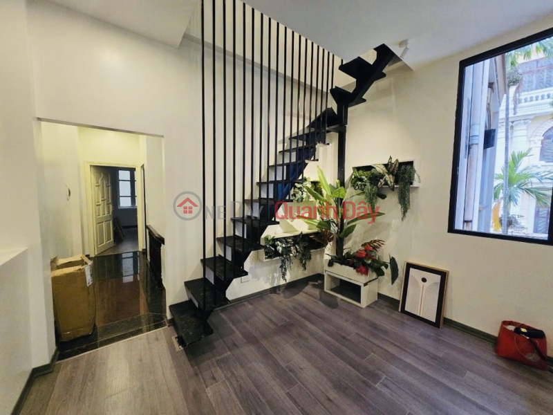 CẦU GIẤY 43M-11,5 TỶ NHÀ ĐẸP GẦN PHỐ,LÔ GÓC,DÂN XÂY,NGÕ BA GÁC,NỞ HẬU Niêm yết bán