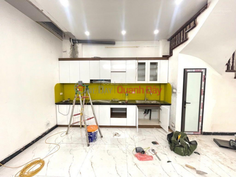 House for sale in Hoa Bang 5T Cau Giay Town. 48m2 of residential area at the top. The alley is 3 steps away from the car to avoid., Vietnam, Sales | đ 9.9 Billion