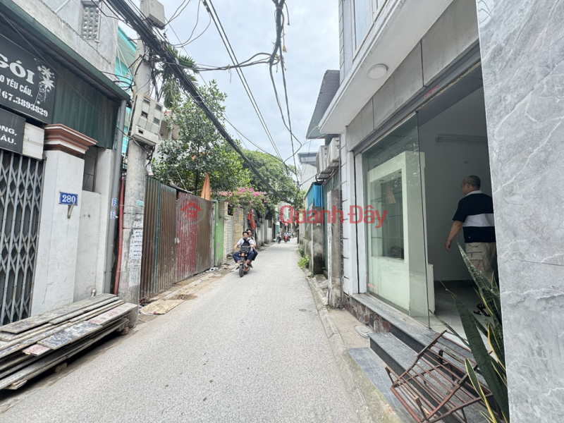 Property Search Vietnam | OneDay | Residential, Sales Listings House for sale on lane 405 Ngoc Thuy, 31m x 3 floors, car accessible, small business, only 5 billion 1, negotiable. Contact 0936123469