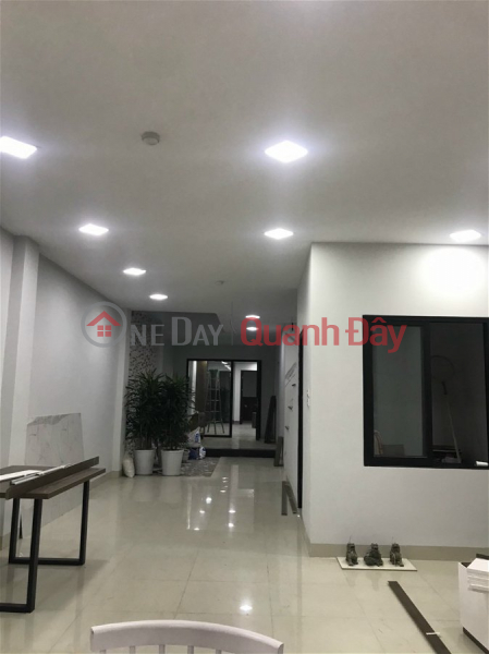 To Ngoc Van Townhouse for Sale, Tay Ho District. Book 84m Actual 86m Built 8 Floors Frontage 6.4m Approximately 24 Billion. Photo Commitment Sales Listings