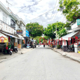 Square house for sale with 4 rooms on Luong Dinh Cua street, Tay Nha Trang ward _0