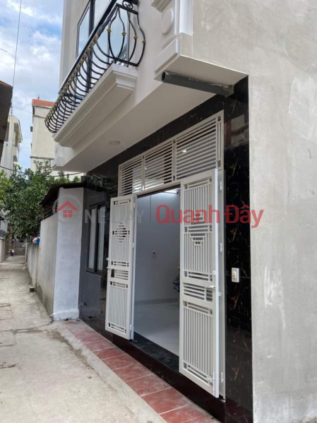 The owner sells an independent house near the market 44m2 x 4 floors, Hanoi, Dong Sales Listings