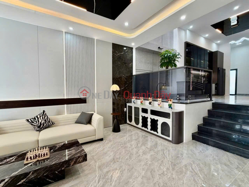 SIÊU PHẨM SÁT BIỂN - NHÀ 3 TẦNG - FULL NỘI THẤT Việt Nam | Bán | đ 9,5 tỷ