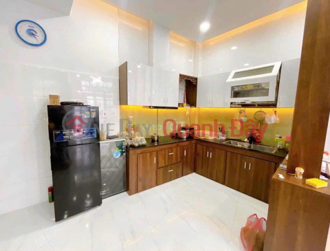 3-storey house for sale in Nui Thanh - Near Main Street - fast selling price during the week _0