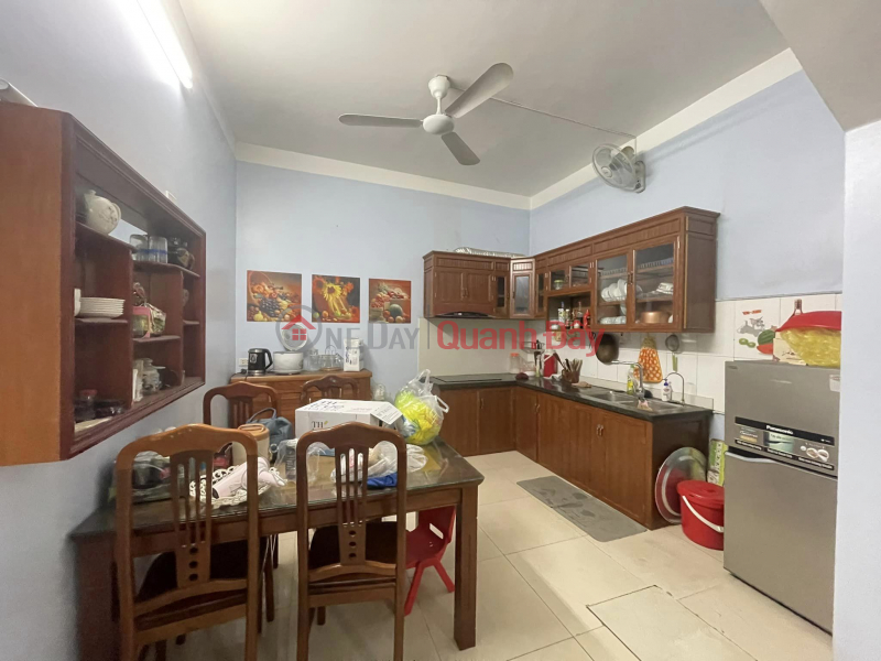 Property Search Vietnam | OneDay | Nhà ở | Niêm yết bán | Bán nhà phố Gia Thượng 65m x 3T, lô góc, oto tránh giá nhỉnh 4 tỷ TL. LH: 0936123469