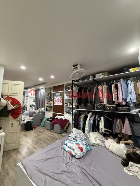 (Chính chủ) bán gấp căn nhà ở Trần Hưng Đạo, mặt tiền 5.2m, xây 5 tầng, 55m2, 18.5 tỉ _0
