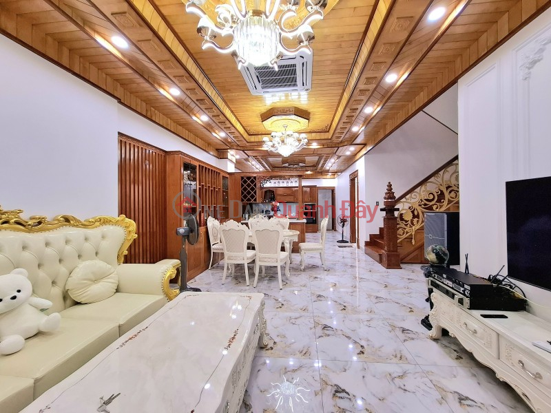 ► Villa on Thang Long Hai Chau Street, River View, 150m2, 2 floors, High-class furniture Sales Listings