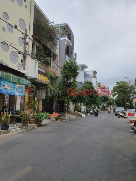 Property Search Vietnam | OneDay | Residential Sales Listings | House for sale 3 floors, Front Street No., 4mx15m, price only 7.5 billion, Tan Quy, District 7