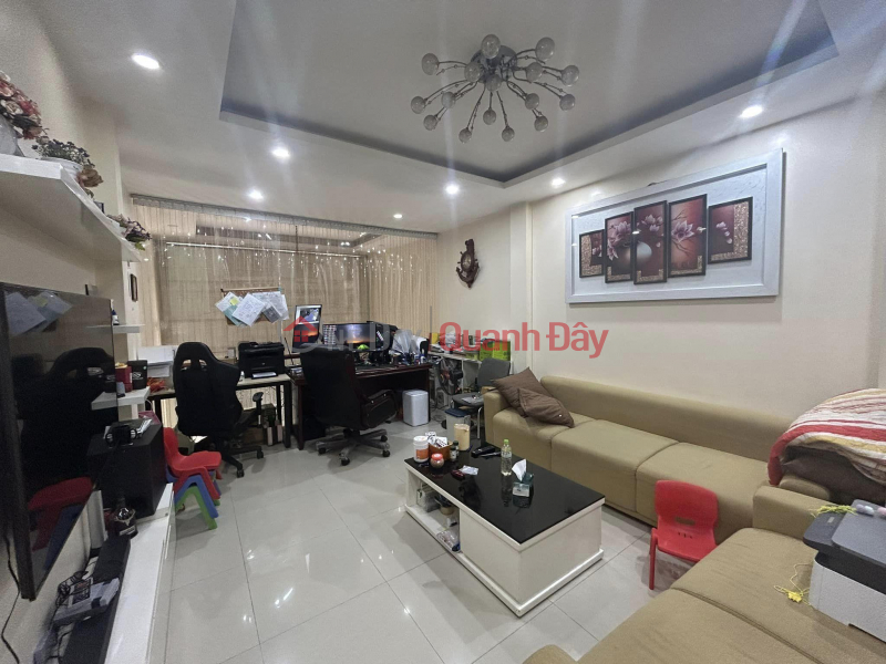 Property Search Vietnam | OneDay | Residential Sales Listings | Exclusive sale of Van Quan house, private car, 5 floors 40m2, MT4.5m, more than 7 acres