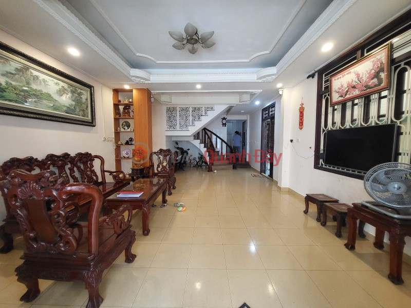 ► MT Hải Hồ 114m2, Ngang 7.5m, 3 tầng đúc, 5PN, sân Ô tô, đường luồn thoáng, 11.x tỷ Niêm yết bán