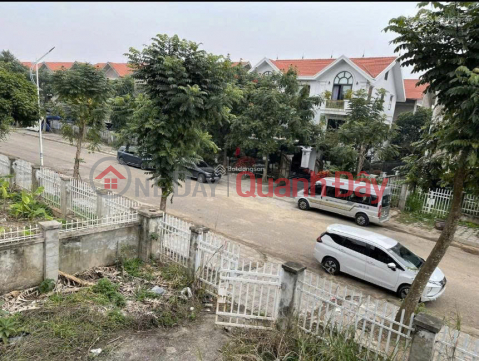 For sale: Detached villa, corner plot: 425 m2, 17 m frontage, 30 m road - Quang Minh Urban Area _0