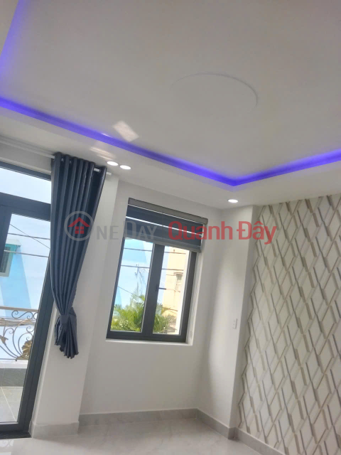 Corner house on Tran Thi He Street, District 12 - 4x16m, 3 bedrooms, car accessible alley, new house, price 4.85 billion VND. _0