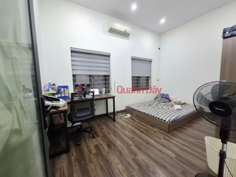 Nhà Trần Quốc Hoàn 60m2 x 4T x MT5m, PLô, ô tô, giá 21.8 tỷ Niêm yết bán