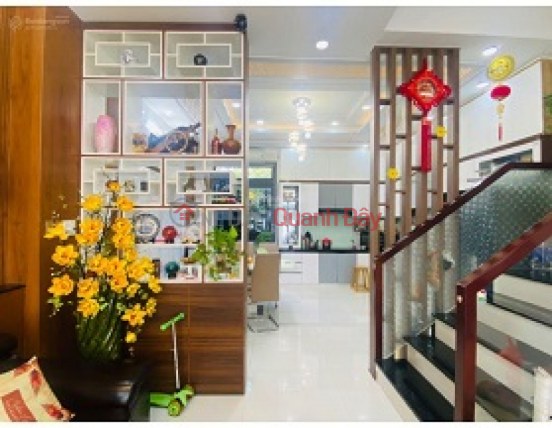 I am the owner of a house selling 1 ground 2 floors in Phu Xuan, Nha Be, Ho Chi Minh - Quiet, cool residential area - Sales Listings