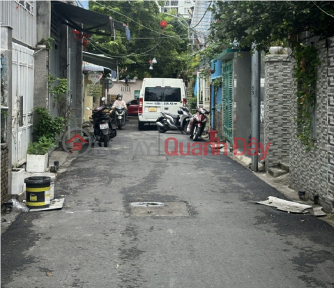 ► Car-accessible land, 30m to Pham Cu Luong street, 120m2, 5.6m wide, over 9 billion _0