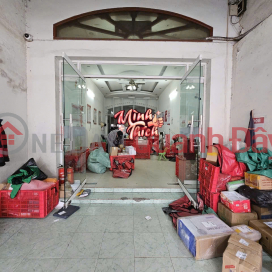 3-storey house on Nguyen Van Linh street near AEON, 90m, Price 7.5 billion _0
