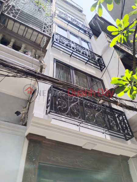 House for sale at Kham Duc alley, Kham Thien market alley, Dong Da, Hanoi. Sales Listings