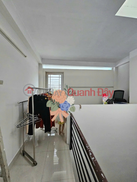 đ 5.35 Billion, BINH TAN - LE DINH CAN - BEAUTIFUL NEW 4-STOREY HOUSE 67M2 - 5 BEDROOMS - BEAUTIFUL SQUARE BOOK, FULLY COMPLETED - MOVE IN IMMEDIATELY -