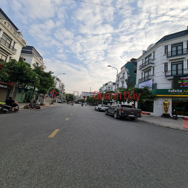 60.2m2 Resettlement Trau Quy, Gia Lam, Hanoi. Frontage 4.6m, road 13m, nice view. Contact 0989894845 | Vietnam, Sales | đ 8.91 Billion