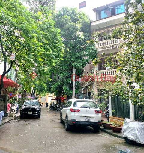 26 Billion, Car-avoiding Plot, Sidewalk, Hoang Cau, Dong Da, 59m2 x 4 Floors, Top Business _0