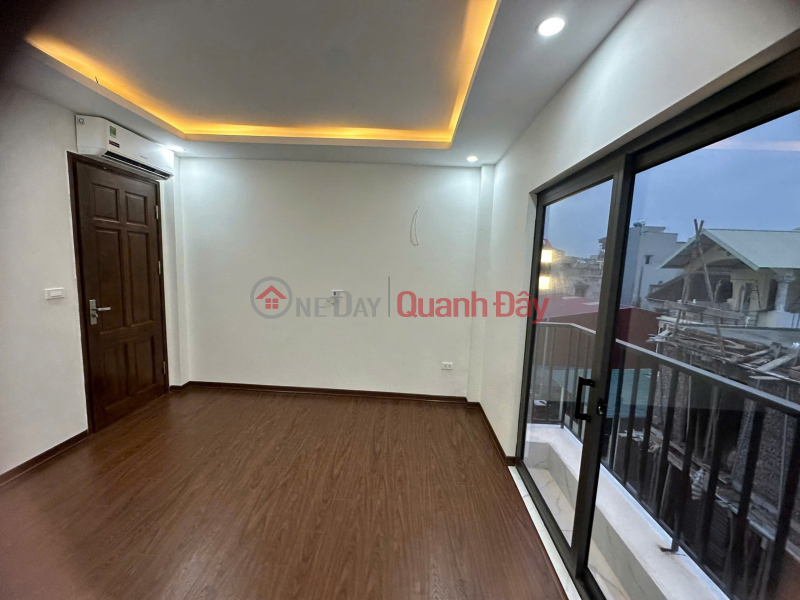 I sell a private house on Truong Dinh street, facing Thong alley. 45m x 6 floors. Registration number Car access to the house Vietnam | Sales, đ 12.3 Billion
