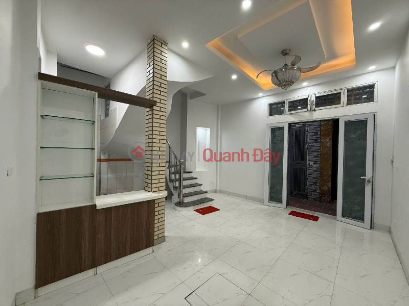 Property Search Vietnam | OneDay | Nhà ở | Niêm yết bán | Vương Thừa Vũ 30m 6 tầng chỉ 7,65 tỷ, ngõ nông, rộng, thoáng, không gian yên Tĩnh