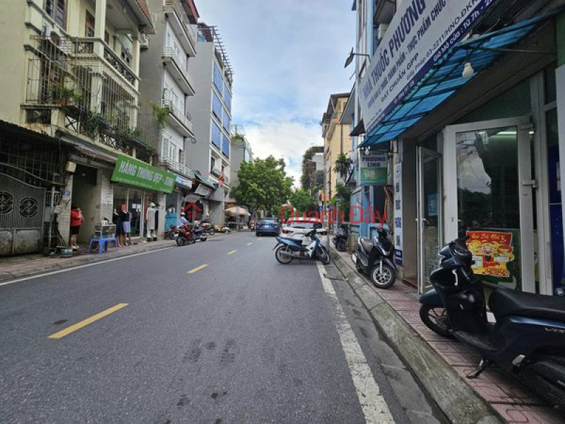 For just 300 million VND\\/m2, you can get 200m2, 10m2 area, Hoang Nhu Tiep Long Bien Street. Sales Listings