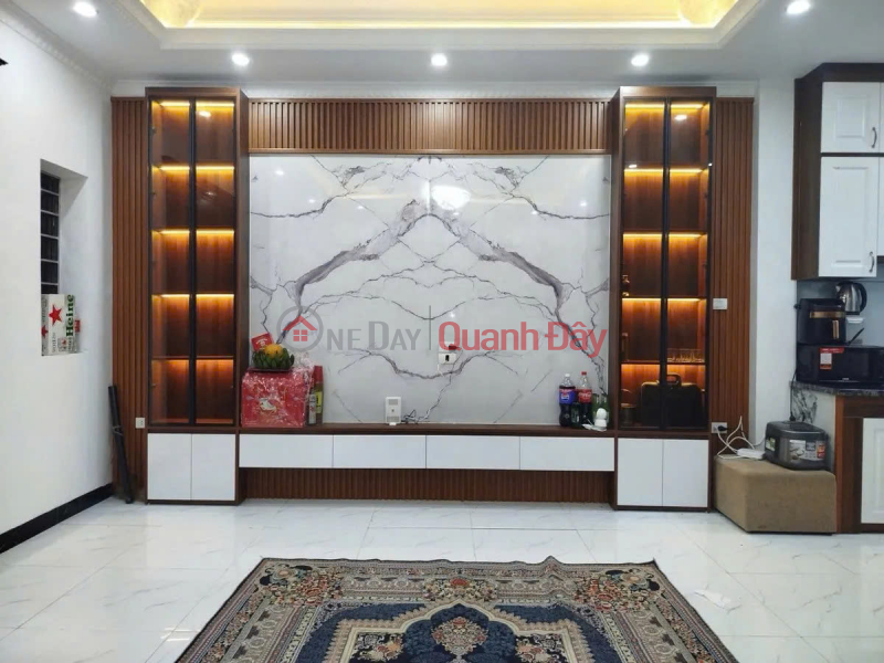 Property Search Vietnam | OneDay | Residential, Sales Listings | NEW 5-STORY HOUSE IN BAT KHOI - LONG BIEN, 40m2, 8.5 BILLION VND. CAR PARKING AVAILABLE - FULLY FURNISHED.