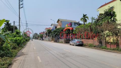 Land plot in Nam Vong Ngoai, 500m from Phuc Loc Commune People's Committee and 1km from National Highway 32 - High potential for price increase. _0