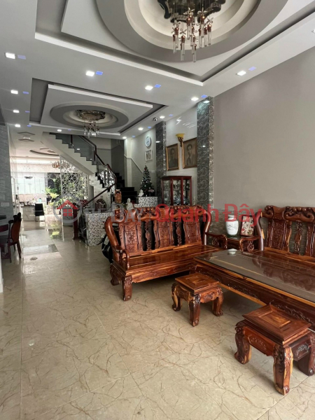House for rent with 4 panels, area 6x22, street number 7, Vietnam | Rental | ₫ 55 Million/ month