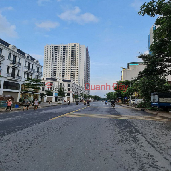 Property Search Vietnam | OneDay | Residential Sales Listings Resettlement land in Gia Lam center. Corner lot 91m2. Total frontage nearly 25m. Road 13m. Contact 0989894845