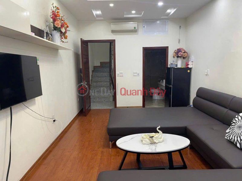House for sale on Luong Ngoc Quyen street, 40m2, 5 floors, 3.5m frontage, 36.8 billion VND, excellent for business. Sales Listings