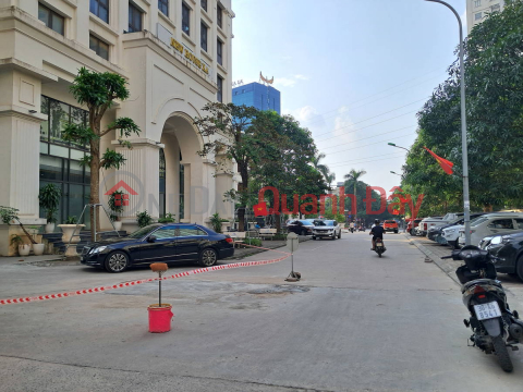 Selling adjacent villa NEWHOUSE Xa La Phuc La Urban Area 45\/75m2 X 6 floors, frontage .5m, 19.5 billion Ha Dong. _0