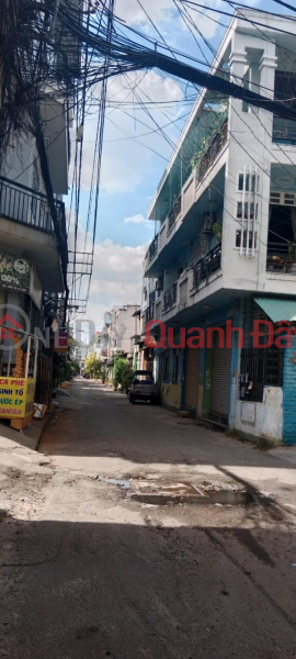 đ 2.35 Billion BINH TAN - OTO ALley - SMALL HOUSE 3 STORIES