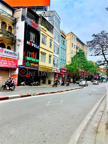 House for sale on Kham Thien Street, Dong Da District. 40m Frontage 4m Approximately 15 Billion. Commitment to Real Photos Accurate Description. Owner | Vietnam | Sales | đ 15.2 Billion