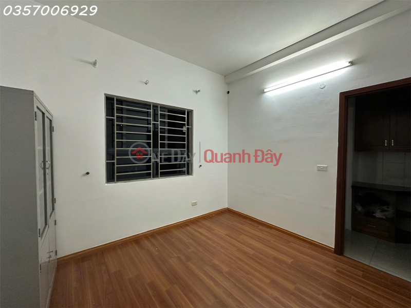 đ 11 Million/ month, Urgent rental of a 3-bedroom, 74m2 apartment at CT12B - Dai Kim, Hoang Mai, Hanoi.