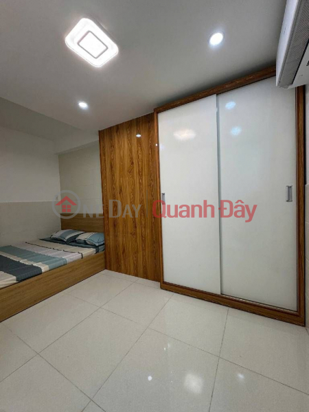 đ 5.2 Billion Apartment for sale in Phan Van Han Street, Binh Thanh District, ground floor, suitable for business, 70m2, only 5.2 billion VND.