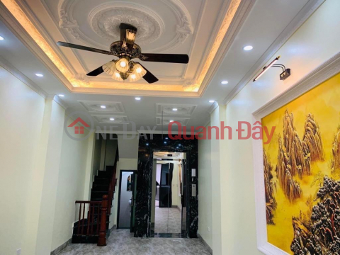 GIANG BIEN CORNER LOT, 5T, ELEVATOR, OFFSHORE CAR GARAGE, BUSINESS OR PEAK _0