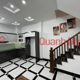HOUSE FOR SALE IN KIM GIANG, 10M FROM CAR ROAD, NEAR LINH DAM AREA, 40M2, 6.15 BILLION _0