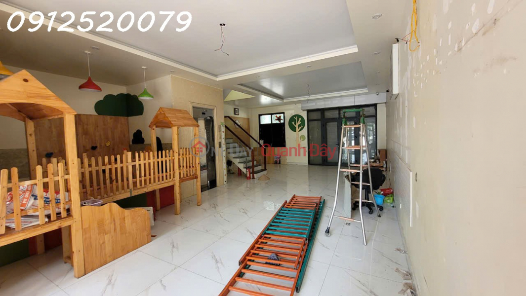 Owner needs to rent out the entire Shophouse with 2 frontages | Vietnam, Rental đ 40 Million/ month