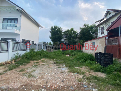 HOT HOT HOT – URGENT SALE OF A BEAUTIFUL BUILDING LAND PLOT – Alley 222 Mai Anh Dao Street, Ward 8, Da Lat City, Lam Dong Province _0