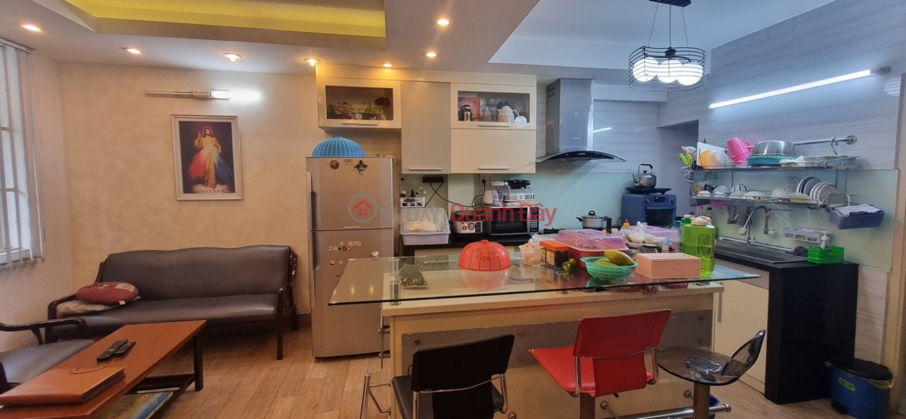 House for sale in front of Bau Cat, ward 14 Tan Binh, 4mx18m, 4 bedrooms, cheap price. Sales Listings