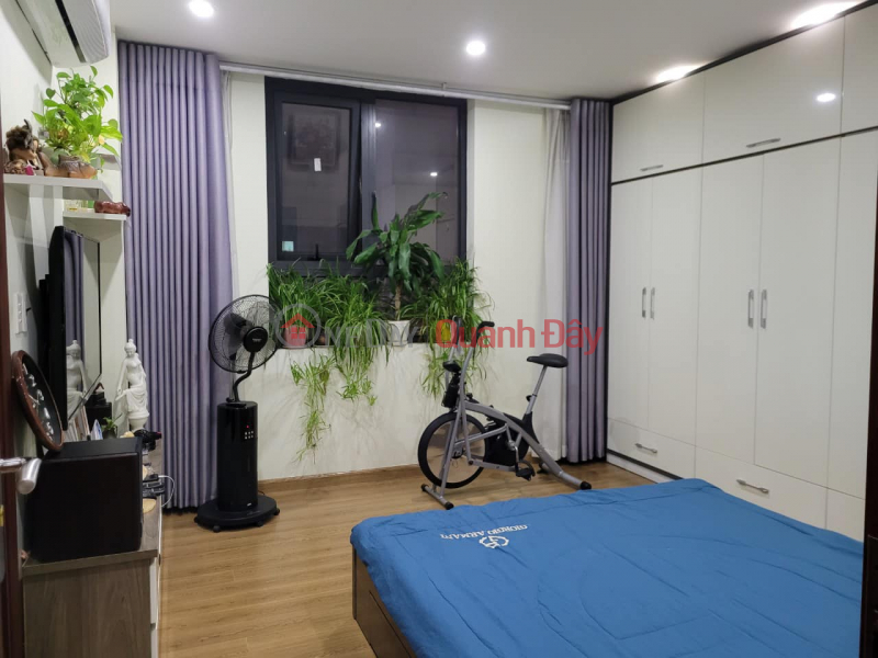 Corner apartment with 2 views Central Point Trung Kinh Apartment, 74m2, 2 bedrooms, 2WC, full furniture 5 *, 4.25 billion, Vietnam, Sales, đ 4.25 Billion