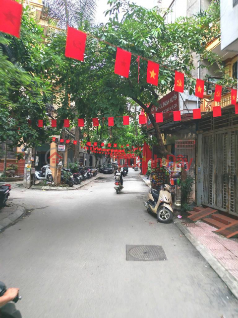 Hoang Cau 47m, 10m car access, 2 open spaces, super rare, full furniture included _0