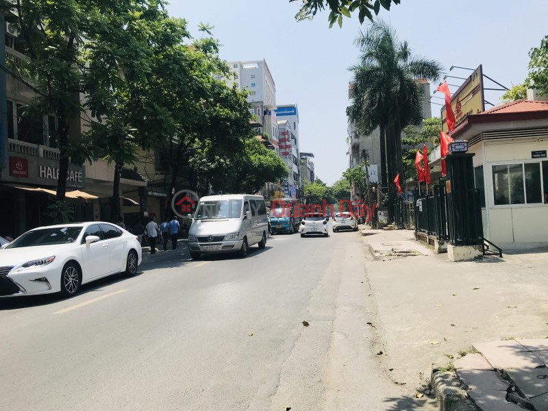 Property Search Vietnam | OneDay | Residential, Sales Listings, HOUSE FOR SALE ON CHIEN THANG STREET, HA DONG, CAR PARKING DOOR, WALKING DOOR TO VAN QUAN TRAIN STATION, 2 FACES, LEVEL 4 HOUSE, FRONT FACE