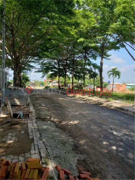LAND FOR SALE BY OWNER - GOOD PRICE - Beautiful Location In Hoc Mon District - HCM Sales Listings
