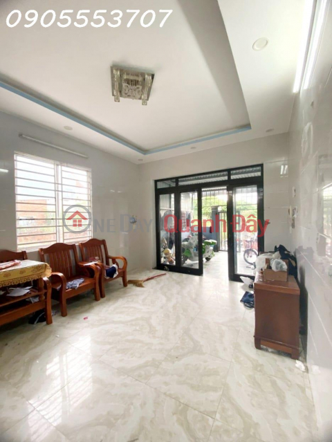 CAR ACCESS TO YARD - 2-STORY HOUSE 123m2 LAND - MARBLE MOUNTAIN, DA NANG - JUST OVER 2 BILLION _0